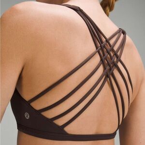 lululemon espresso free to be wild bra size 6 NWT